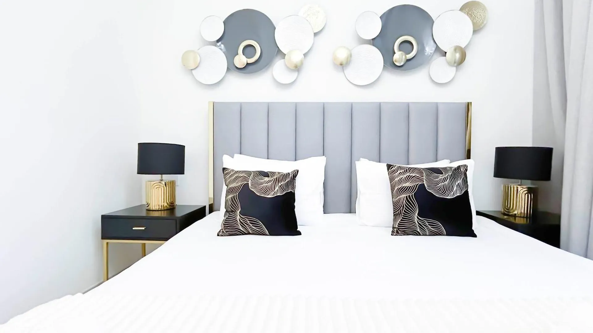 두바이 Luxurious 2Br In Burj Crown With Burj Khalifa View 아파트